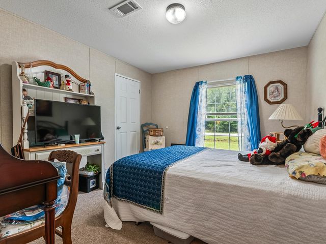 4400 BLOUNT CREEK Road, Tallahassee, FL 32310