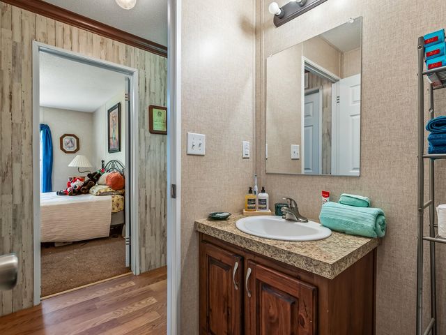 4400 BLOUNT CREEK Road, Tallahassee, FL 32310