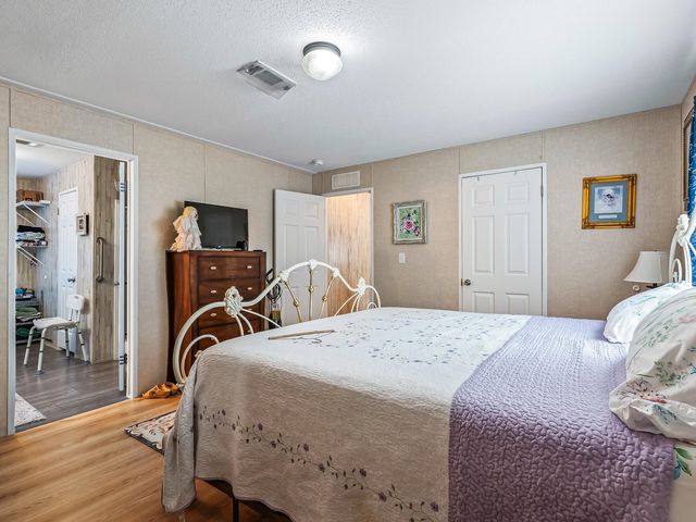 4400 BLOUNT CREEK Road, Tallahassee, FL 32310