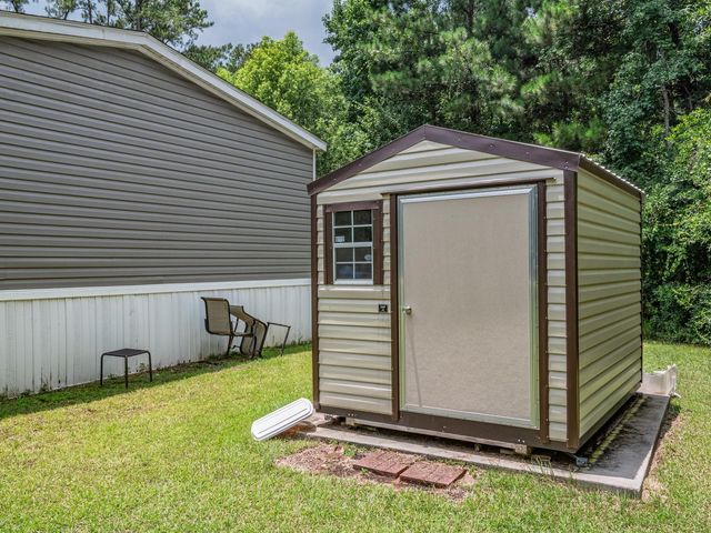 4400 BLOUNT CREEK Road, Tallahassee, FL 32310
