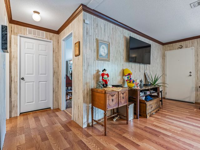4400 BLOUNT CREEK Road, Tallahassee, FL 32310