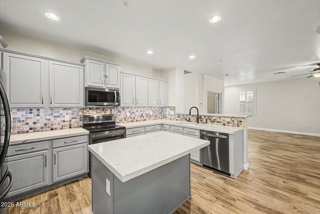 7103 W LONE TREE Trail, Peoria, AZ 85383
