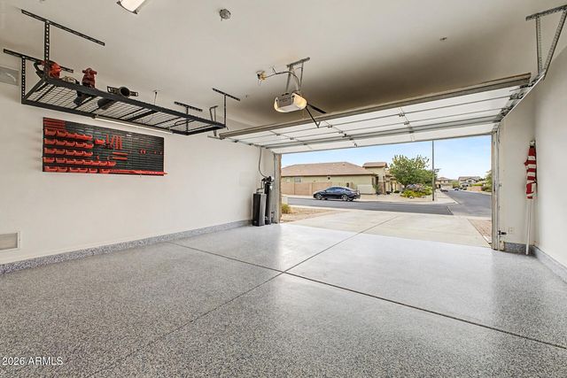 7103 W LONE TREE Trail, Peoria, AZ 85383