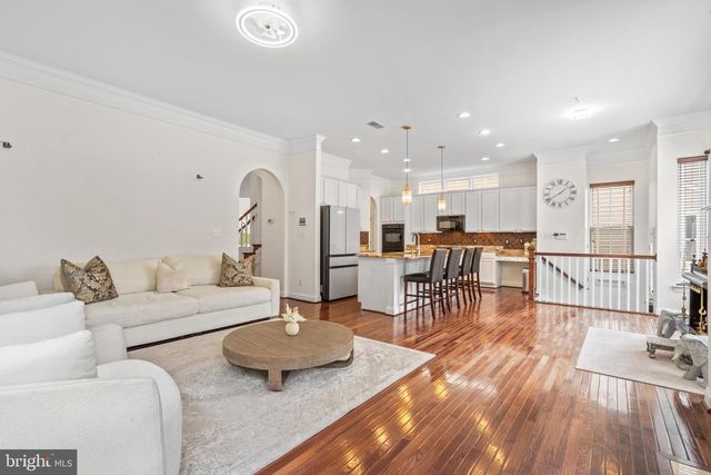 22839 VICKERY PARK DR, Ashburn, VA 20148