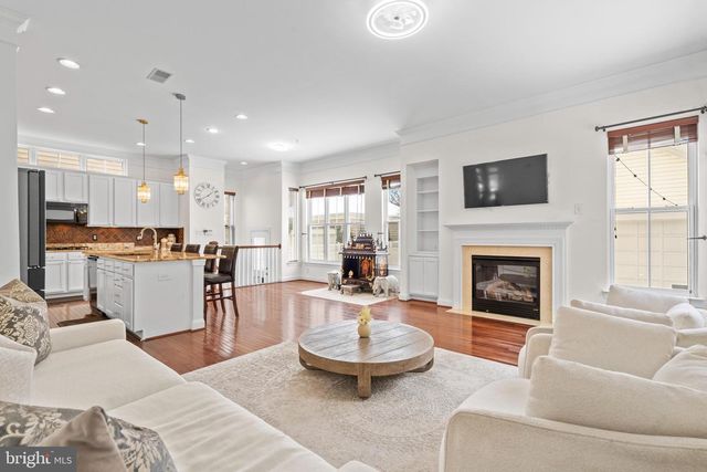 22839 VICKERY PARK DR, Ashburn, VA 20148