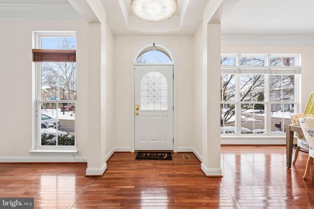 22839 VICKERY PARK DR, Ashburn, VA 20148