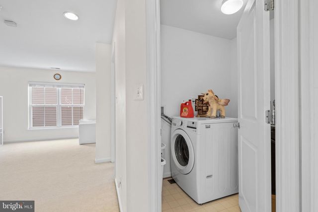 22839 VICKERY PARK DR, Ashburn, VA 20148