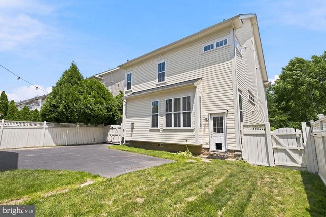 22839 VICKERY PARK DR, Ashburn, VA 20148