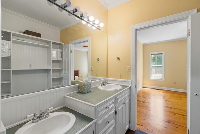310 Shadow Wood Dr., Hattiesburg, MS 39402