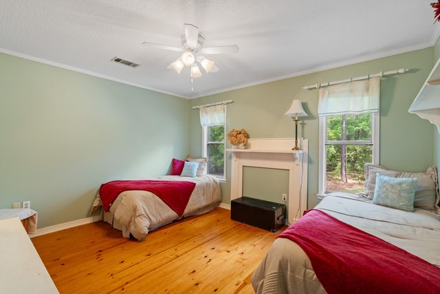 310 Shadow Wood Dr., Hattiesburg, MS 39402