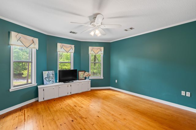 310 Shadow Wood Dr., Hattiesburg, MS 39402