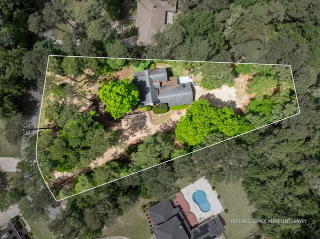 310 Shadow Wood Dr., Hattiesburg, MS 39402