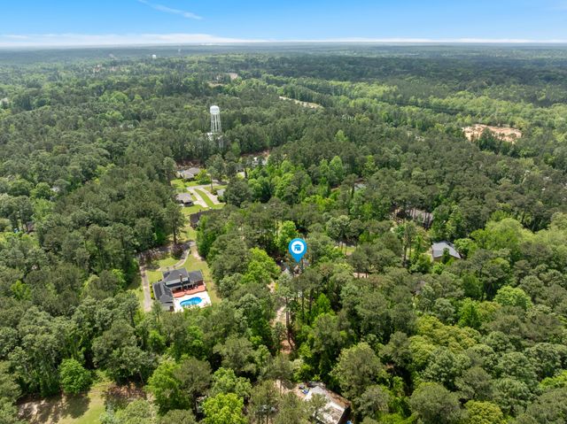 310 Shadow Wood Dr., Hattiesburg, MS 39402