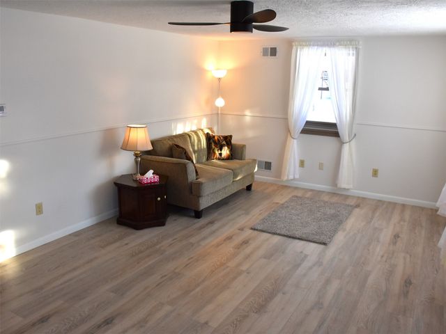 11868 OAKMERE Place, Conneaut Lake, PA 16316