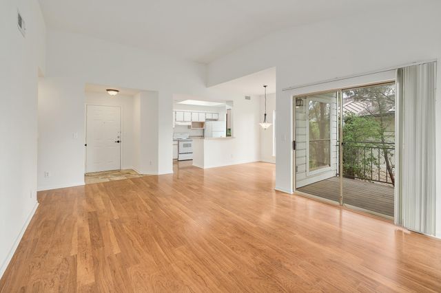 6000 Shepherd Mountain CV 1703, Austin, TX 78730