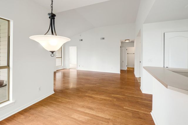 6000 Shepherd Mountain CV 1703, Austin, TX 78730