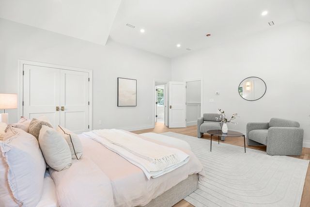 7 Hutchinson Road, Winchester, MA 01890