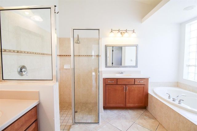 6343 ROOKERY CIRCLE, Bradenton, FL 34203