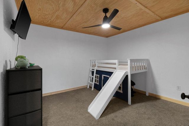 17858 Split Oak Circle, New Caney, TX 77357