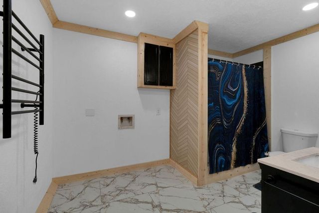 17858 Split Oak Circle, New Caney, TX 77357