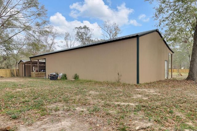 17858 Split Oak Circle, New Caney, TX 77357