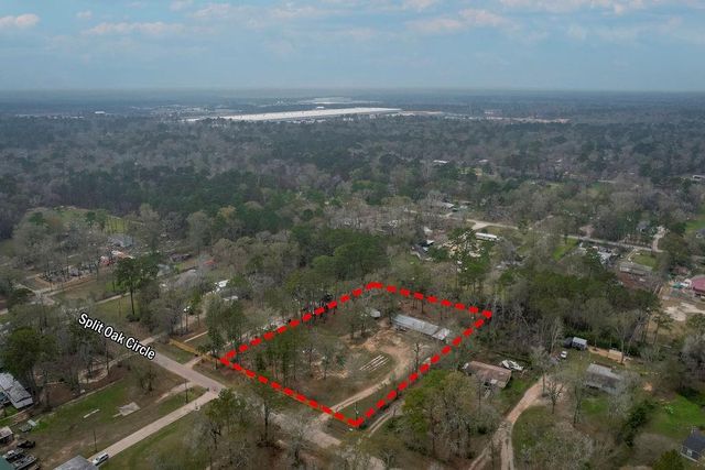 17858 Split Oak Circle, New Caney, TX 77357