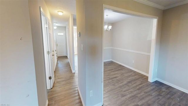 81 N Lake LOOP, Hampton, VA 23666