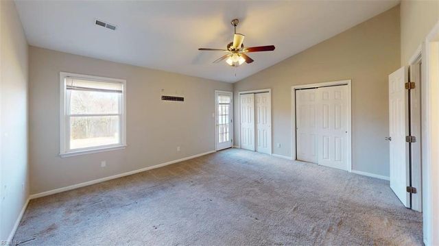 81 N Lake LOOP, Hampton, VA 23666