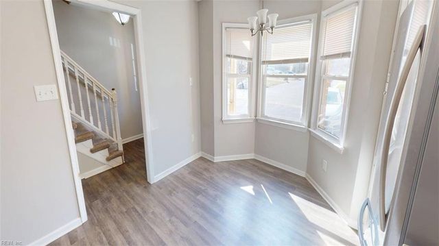 81 N Lake LOOP, Hampton, VA 23666