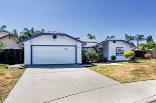 2129 Magnolia Avenue, Sanger, CA 93657