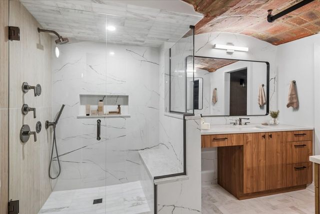 1000 W WASHINGTON Boulevard 517, Chicago, IL 60607