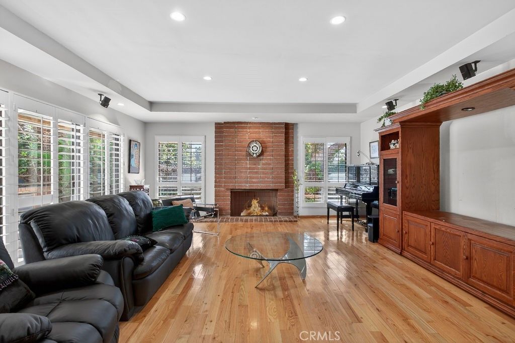 Image 14 of property listing at 9312 Smoketree, Villa Park, CA 92861