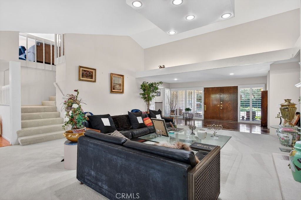 Image 7 of property listing at 9312 Smoketree, Villa Park, CA 92861