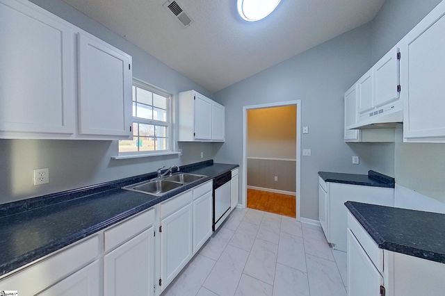 421 Mcfall Court, Moore, SC 29369