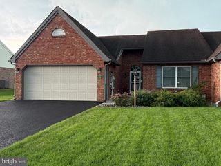 217 MILL ROAD #4, Chambersburg, PA 17201