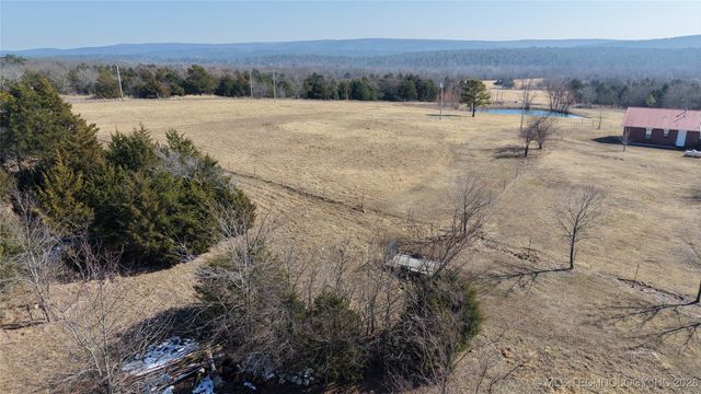 2394 SE 158th, Wilburton, OK 74578