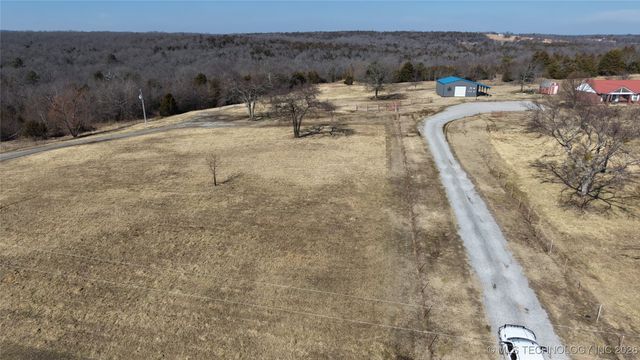 2394 SE 158th, Wilburton, OK 74578