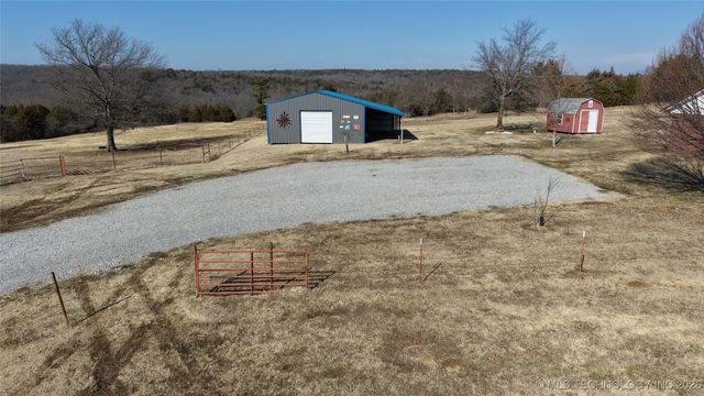2394 SE 158th, Wilburton, OK 74578