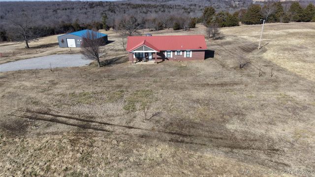 2394 SE 158th, Wilburton, OK 74578