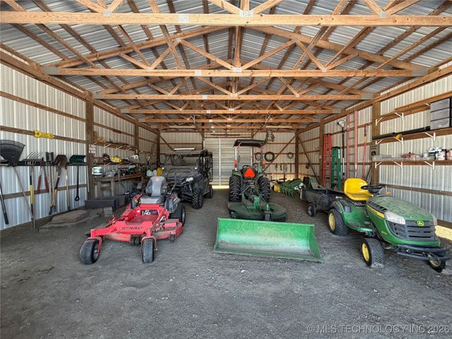 2394 SE 158th, Wilburton, OK 74578