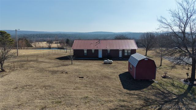 2394 SE 158th, Wilburton, OK 74578