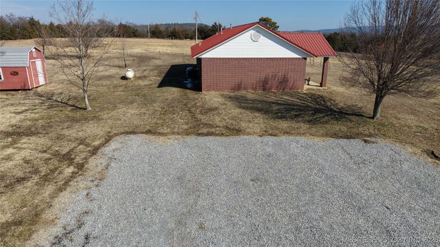 2394 SE 158th, Wilburton, OK 74578