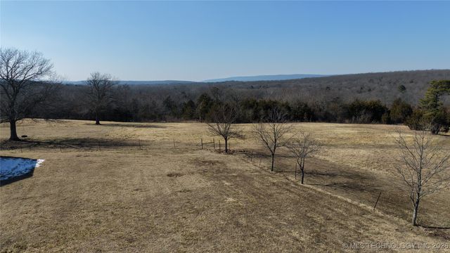 2394 SE 158th, Wilburton, OK 74578