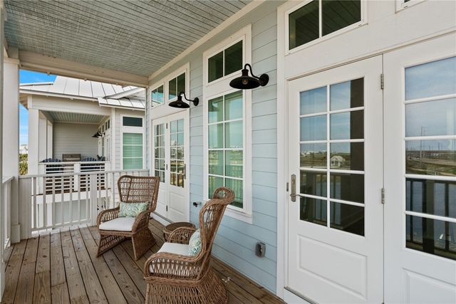 312 Mermaid Tail Lane, Port Aransas, TX 78373