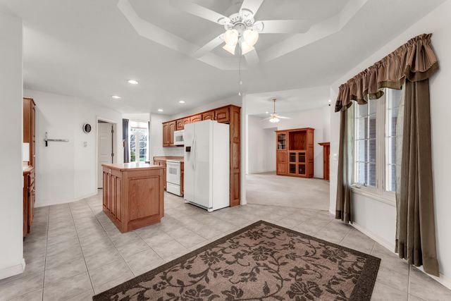 3755 W Eaglecrest Street, Battlefield, MO 65619