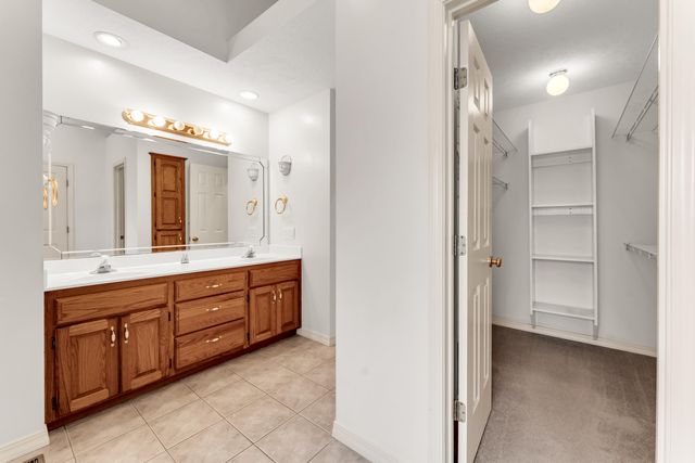 3755 W Eaglecrest Street, Battlefield, MO 65619