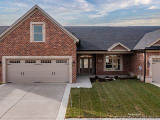 2045 Mystic Falls Circle #319, Jeffersonville, IN 47130