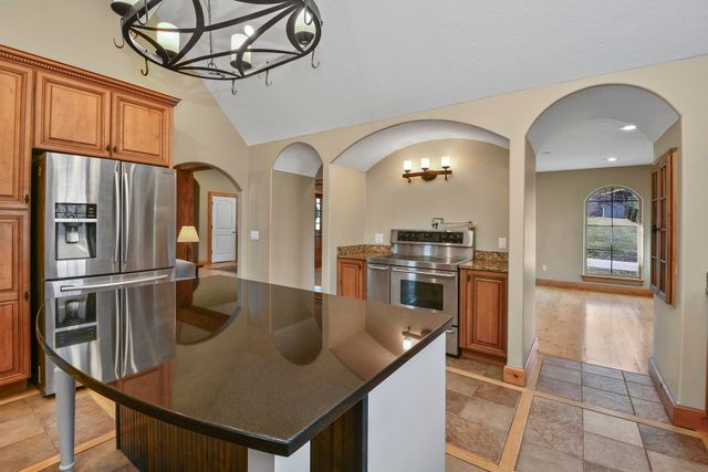 2010 S 22nd Avenue, Ozark, MO 65721