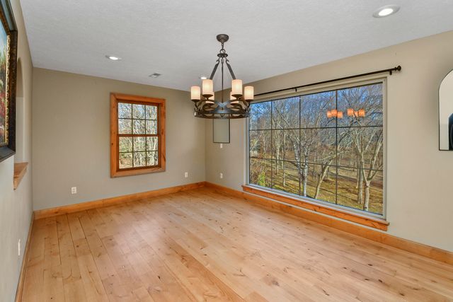 2010 S 22nd Avenue, Ozark, MO 65721