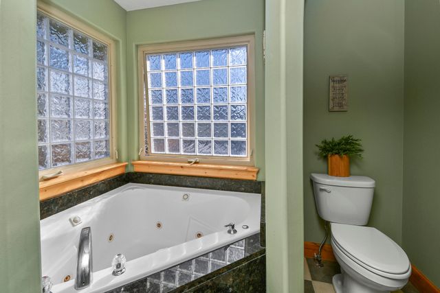 2010 S 22nd Avenue, Ozark, MO 65721